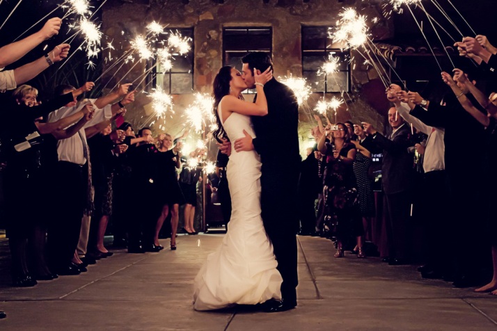 Фото бенгальские огни на свадьбе — Вологда | vologda.salutsklad.ru